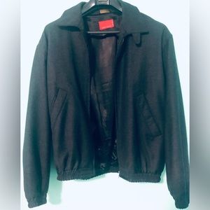 Mario Valente men coats Zipper up  100% wool size M